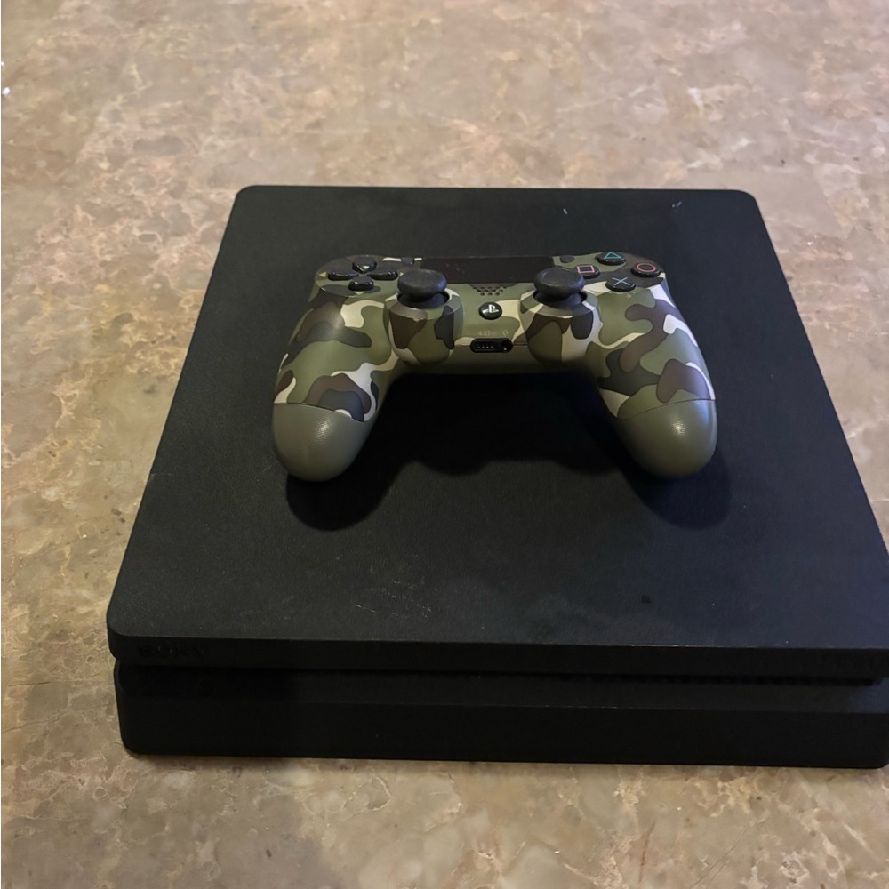 Play station 4 with Camouflage Controller